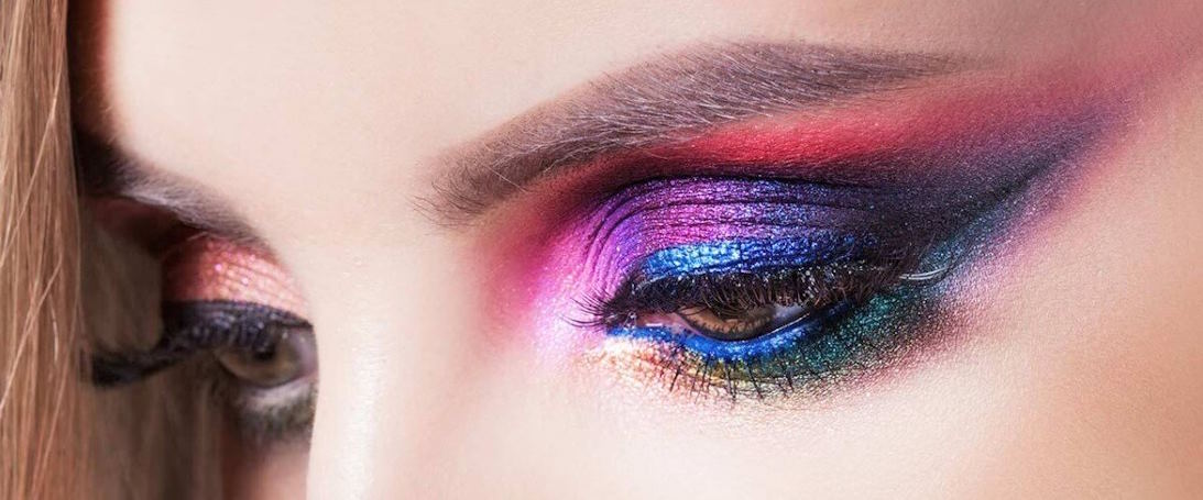 vibrant and daring makeup looks